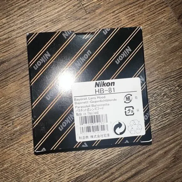 NIKON Bayonet Lens Hood HB-81 for AF-P DX NIKKOR 10-20mm f/4.5-5.6G VR